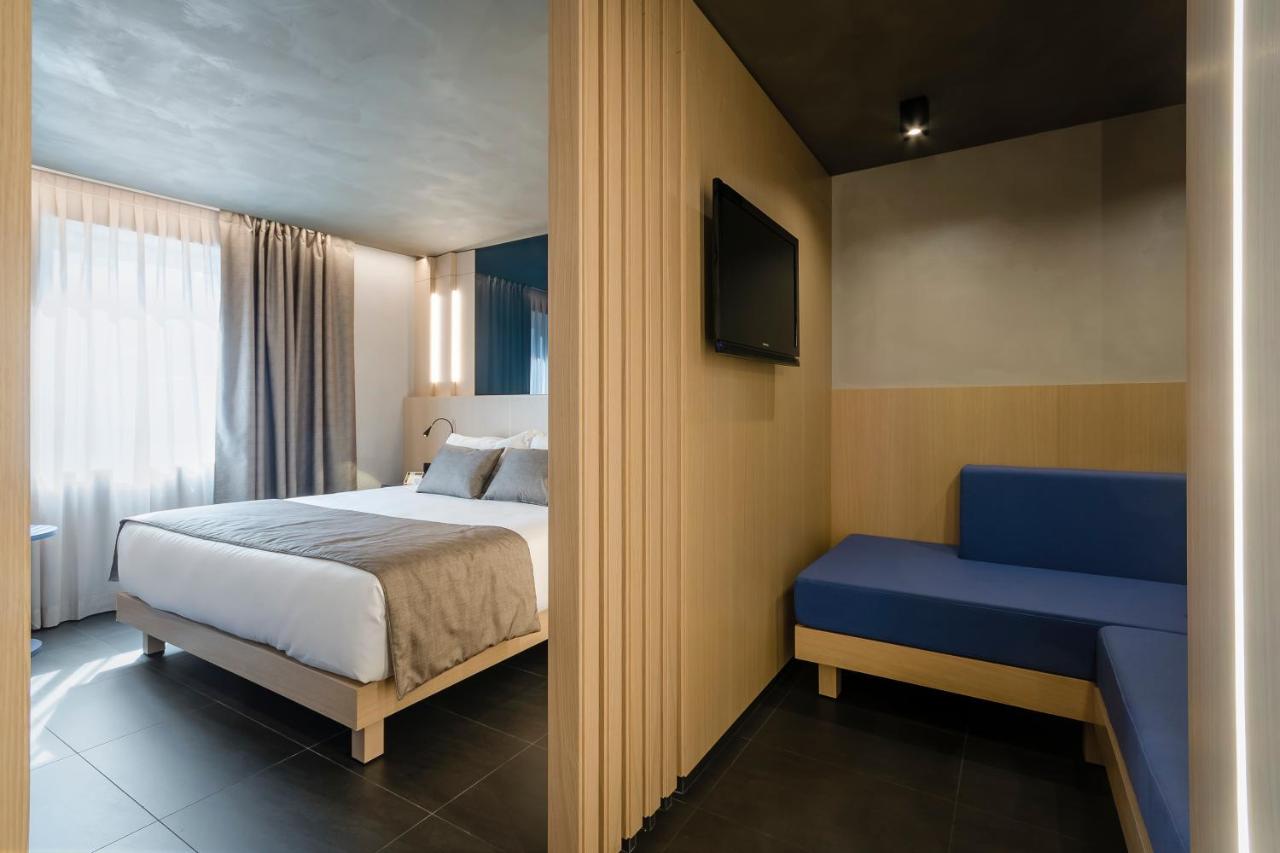 Hotel Metropolis photo
