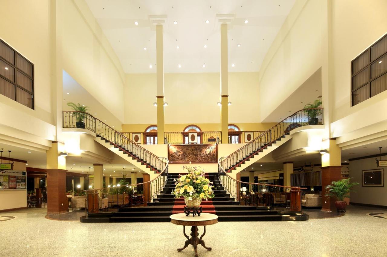 Tanjung Puteri Golf and Resort Malaysia - 2