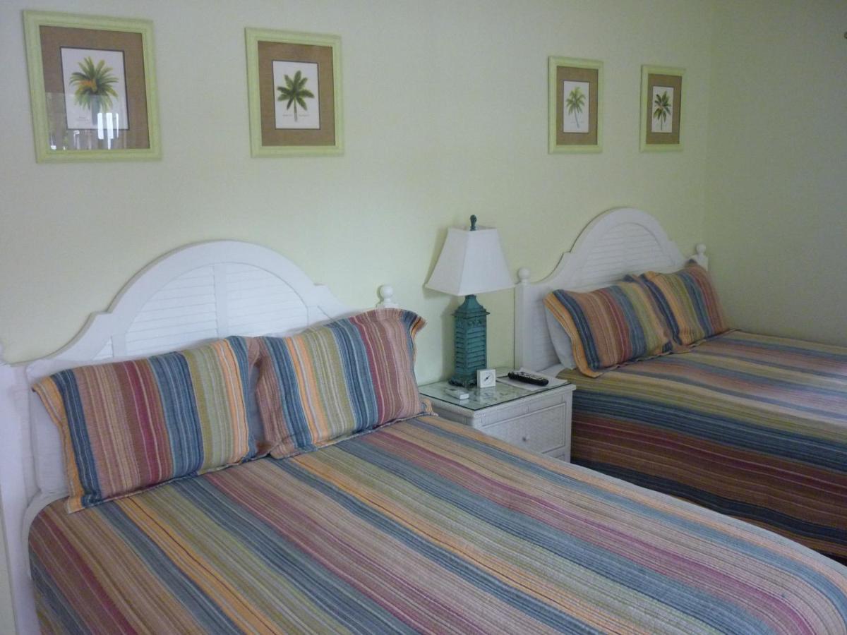Palm Court Inn Motel — photo 14