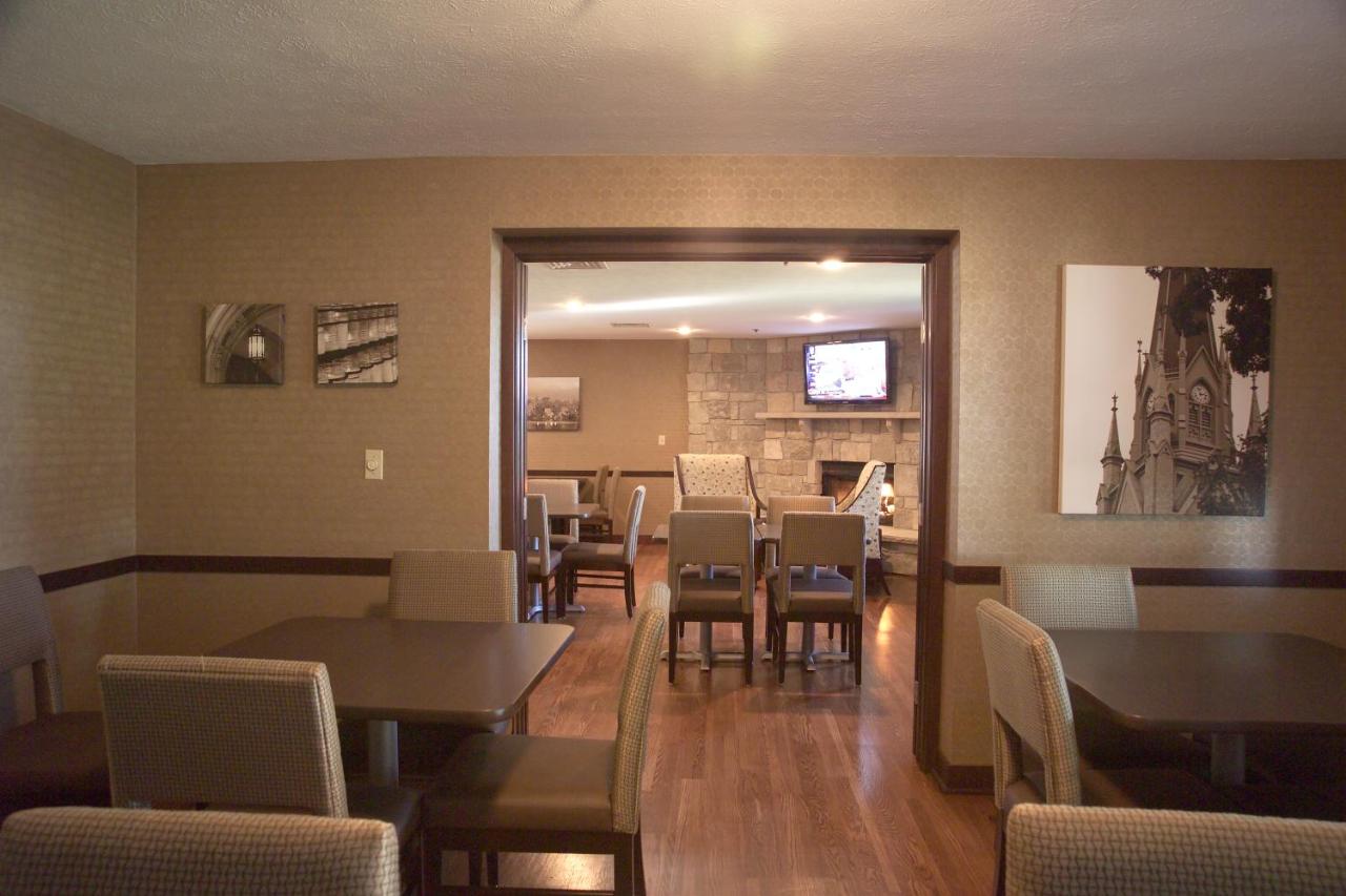 Ivy Court Inn and Suites — photo 23
