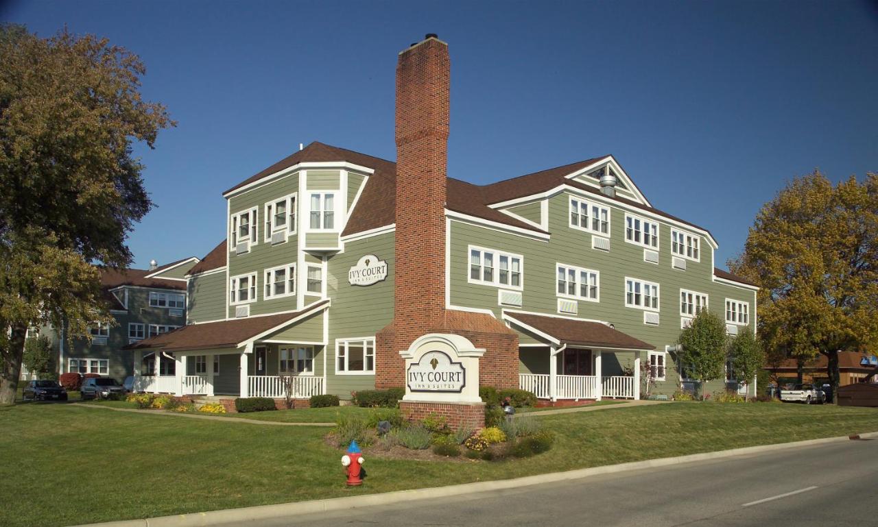 Ivy Court Inn and Suites — photo 1