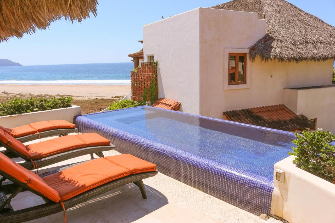 Las Palmas Luxury Villas photo