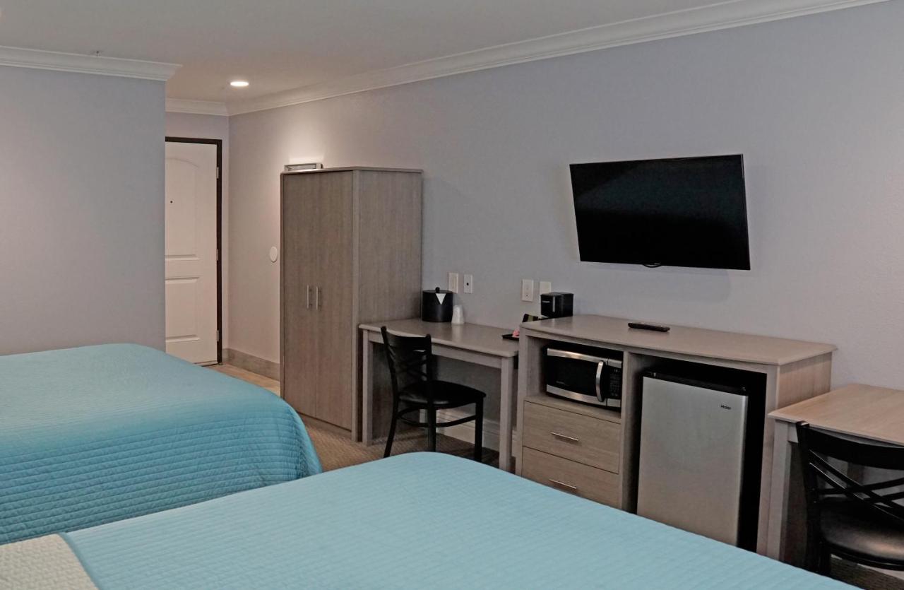 Surf City Inn — photo 11