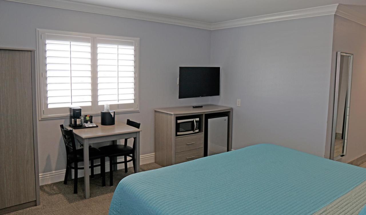 Surf City Inn — photo 17