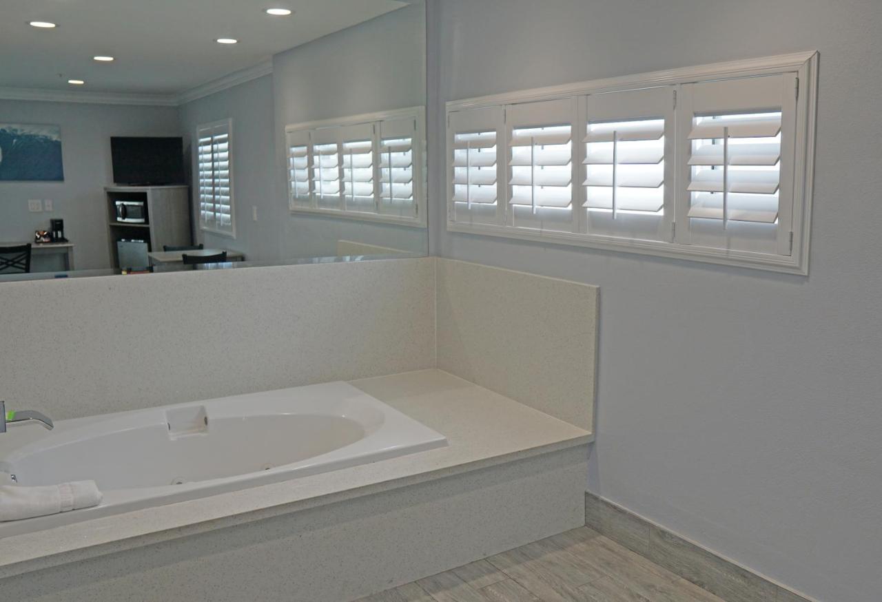 Surf City Inn — photo 3