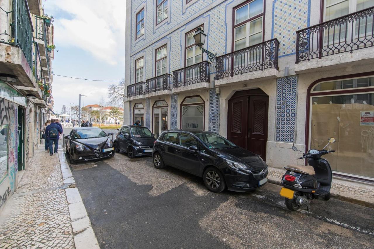 Fancy Downtown Lisbon Apartment by LovelyStay - 2