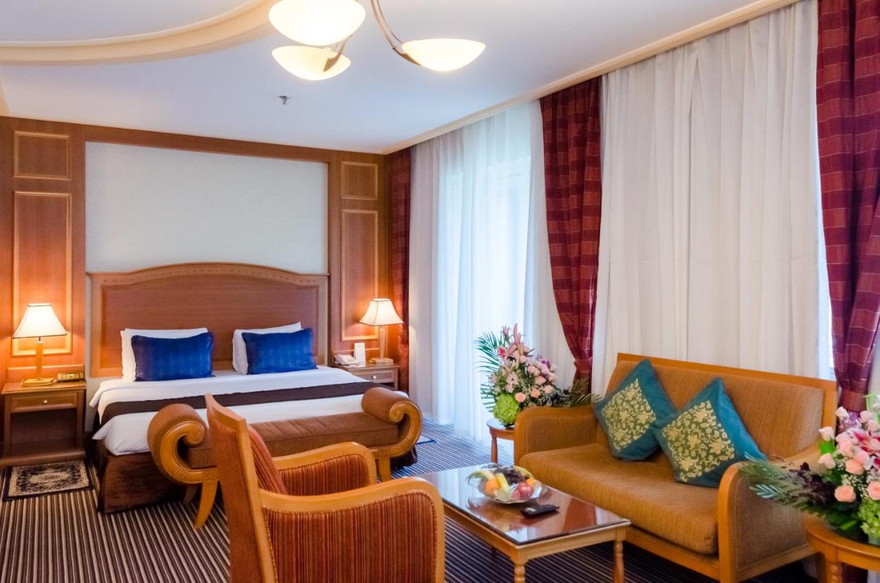 Avenue Hotel Dubai photo