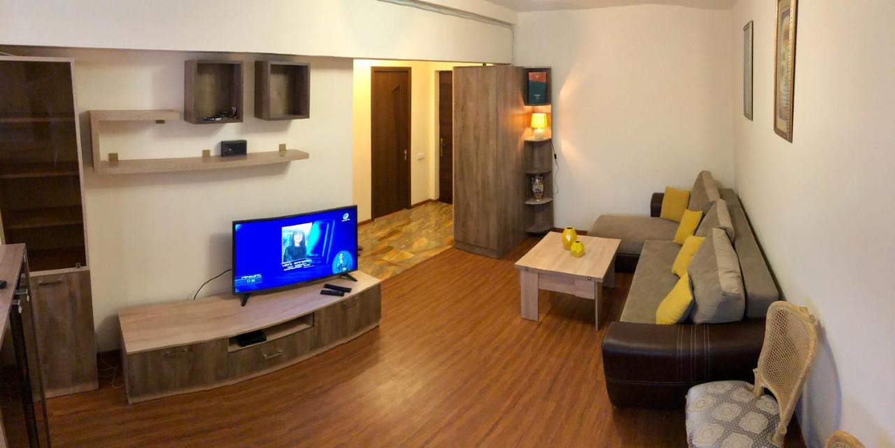 Cosy Appartment near Cascade & Opera, Moskovyan-Tumanyan-Saryan streets & Opera Suite Hotel, centre static_photo