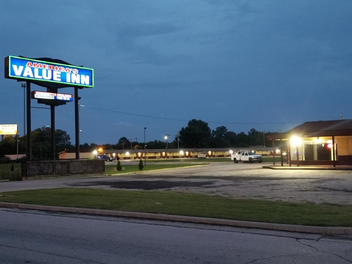 America's Value Inn — photo 16