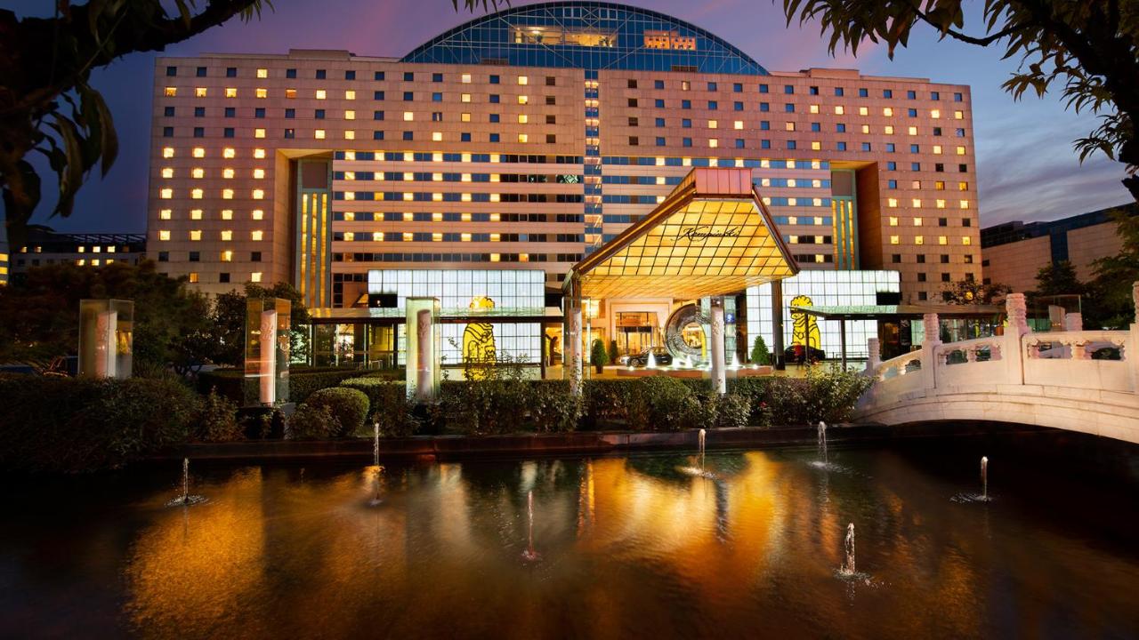 Kempinski Hotel Beijing Yansha Center photo
