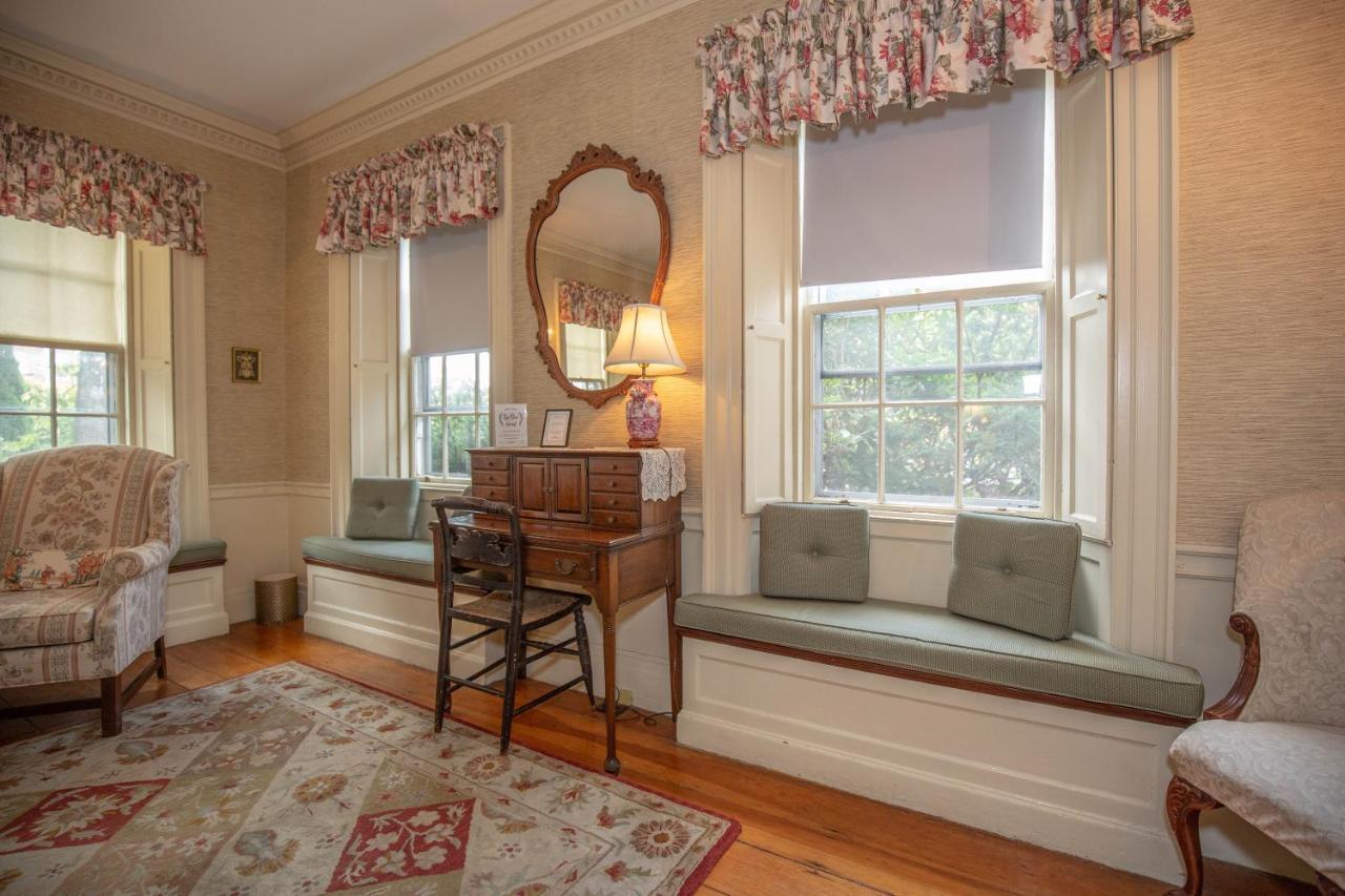 Clark Currier Inn — photo 12