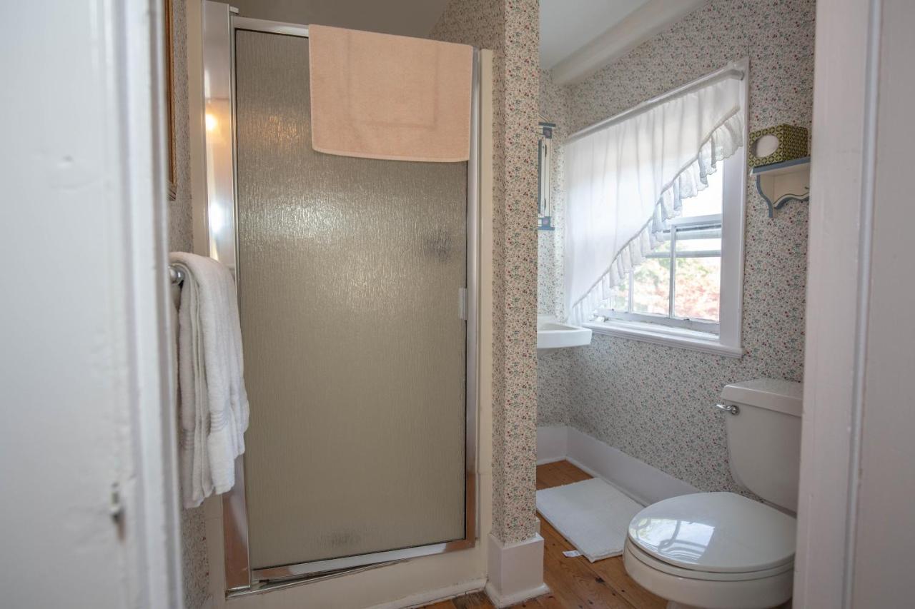 Clark Currier Inn — photo 18