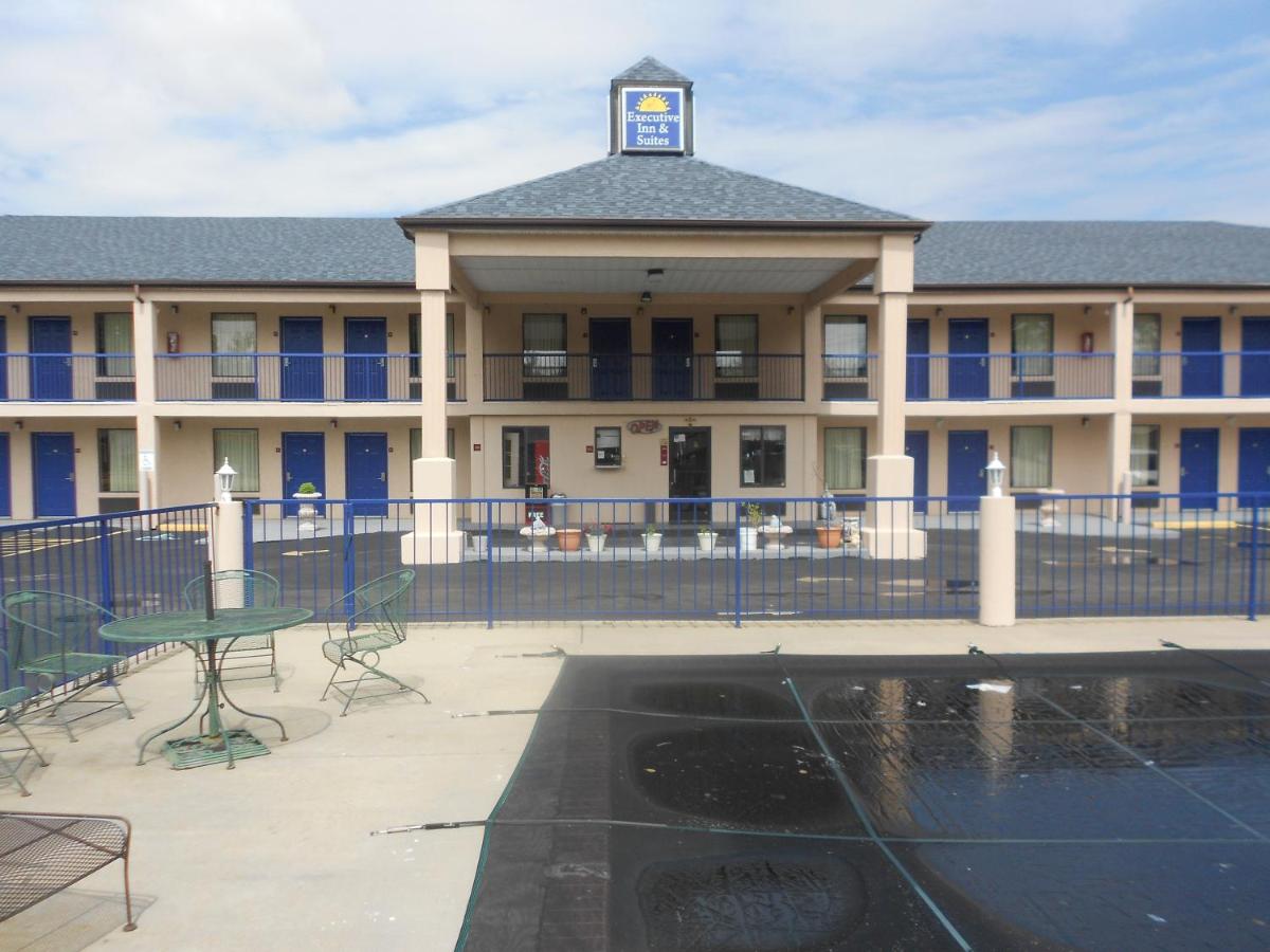 Executive Inn and Suites Covington — photo 11