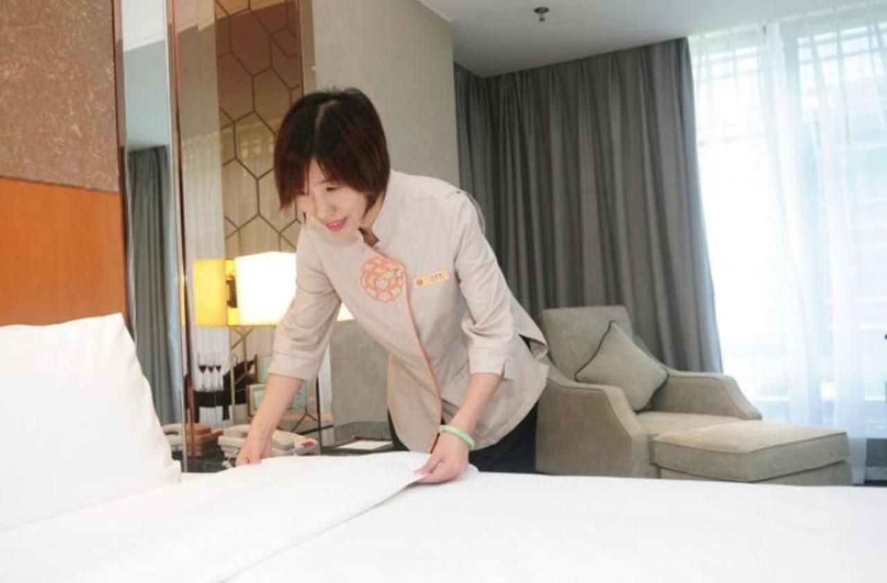 Airport Jianguo Hotel photo