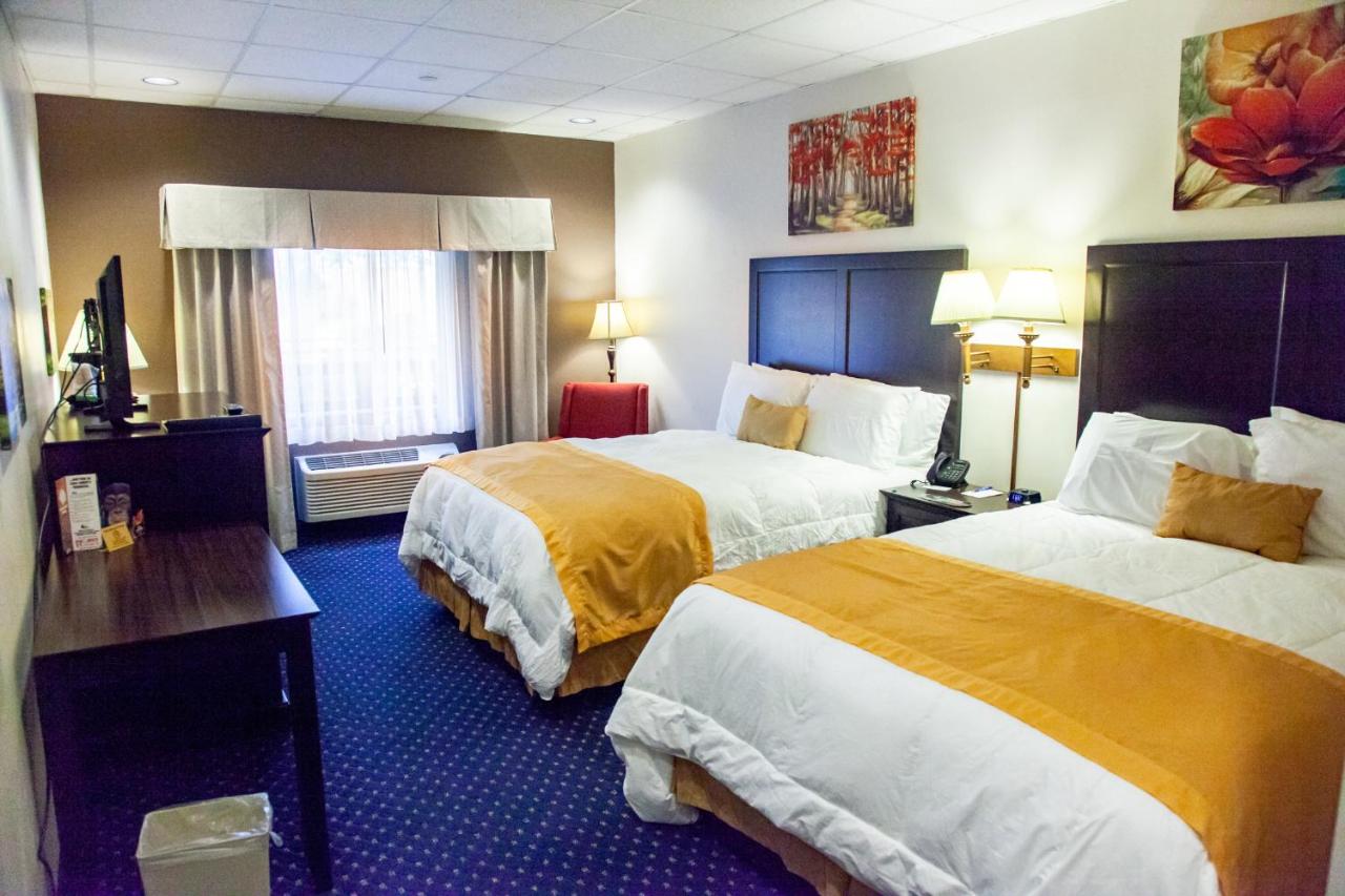 Asbury Inn & Suites — photo 12