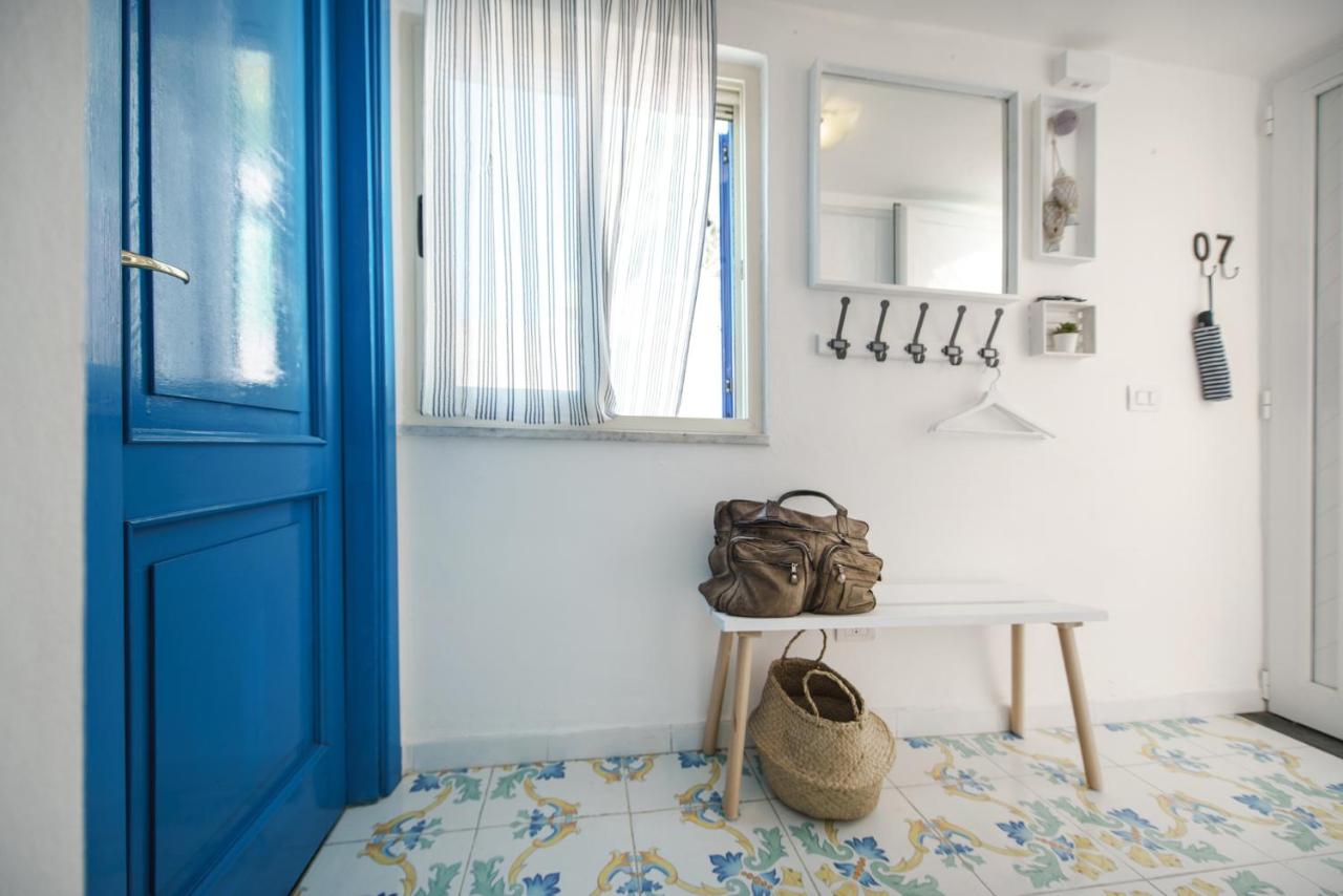 Corricella Sea Window - Gioia Apartments photo