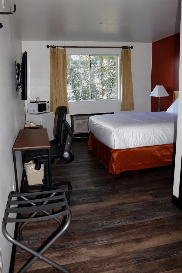 Best Lynnwood Inn — photo 2