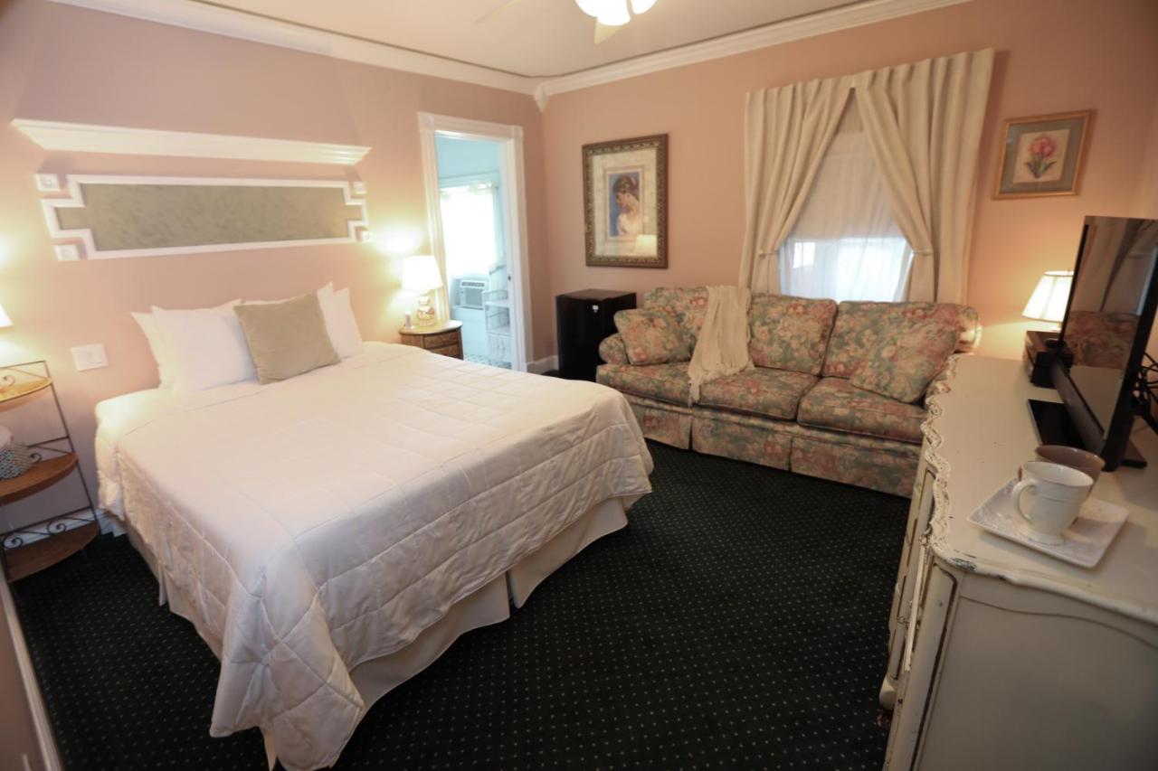 The Ocean Plaza Hotel — photo 22