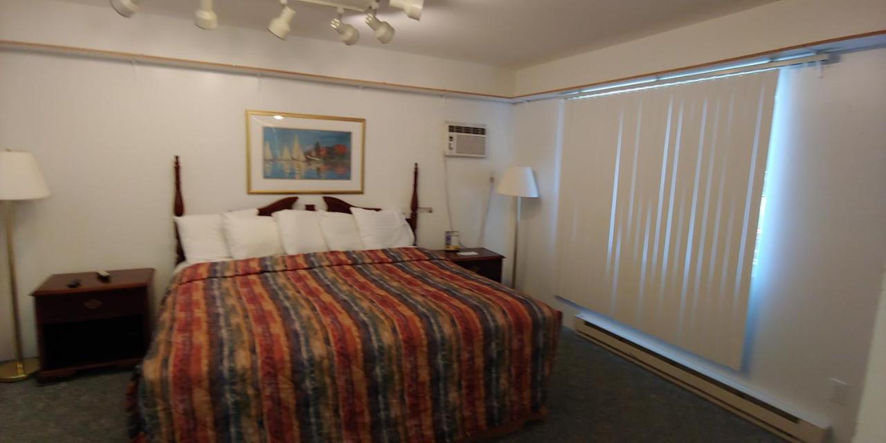 Sundown Motel — photo 13
