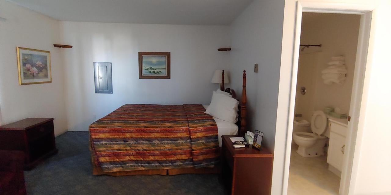 Sundown Motel — photo 16