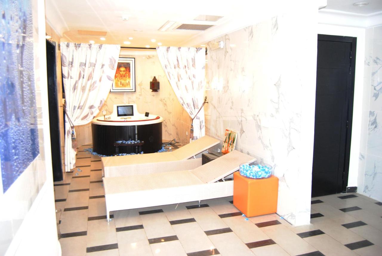 Benin Royal Hotel photo