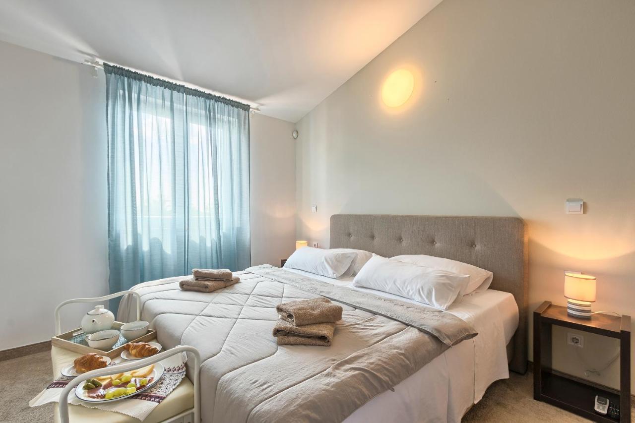 Villa 1521 photo