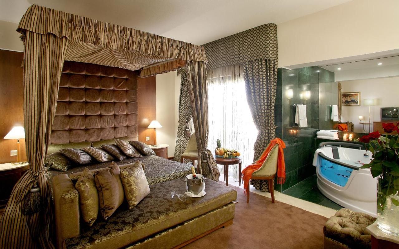 Adams Beach Hotel & Spa photo