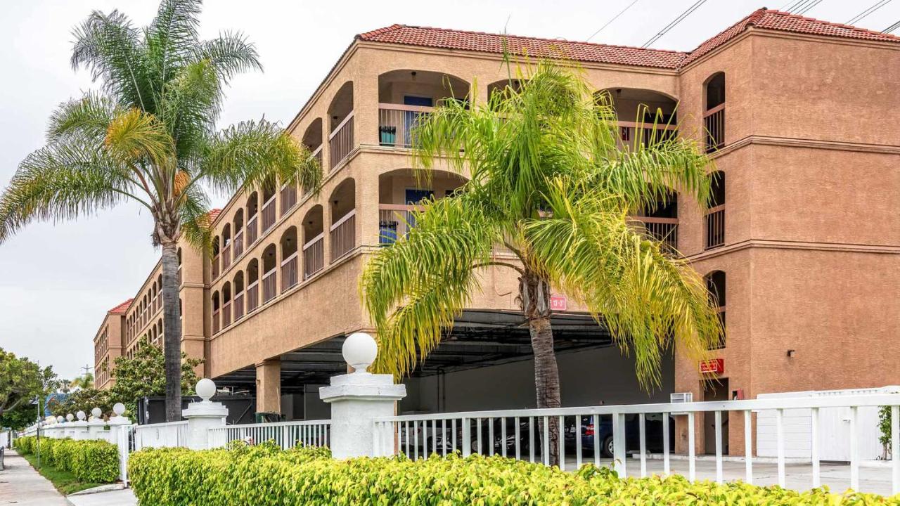 Camino Palms Motel Apartments — photo 6