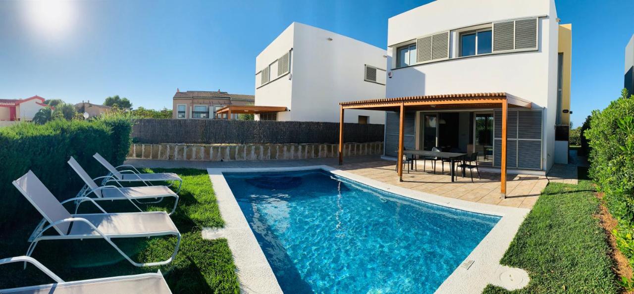 Villa Lauvic, Cala en Bosc – Updated 2022 Prices