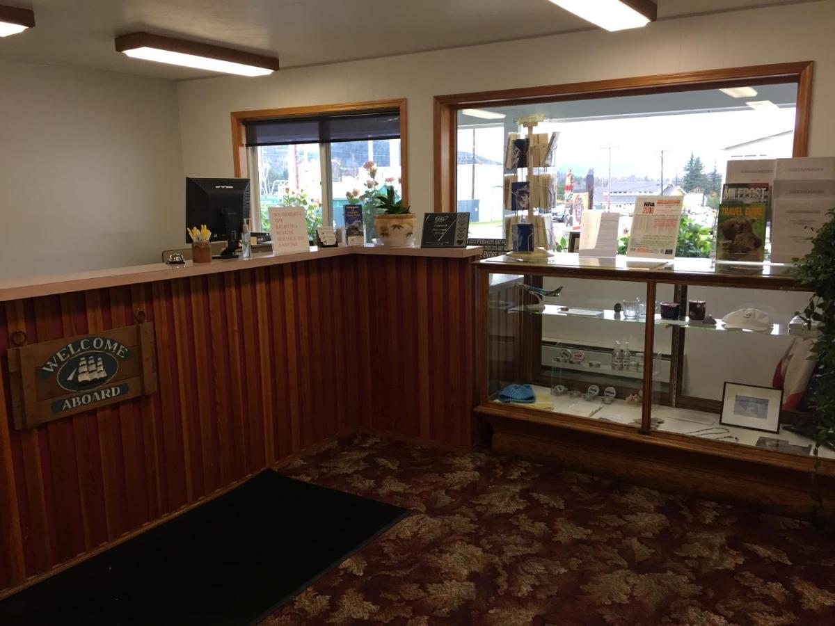 Captain's Choice Motel — photo 24