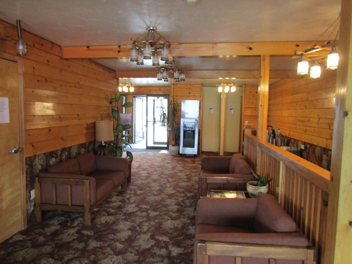 Captain's Choice Motel — photo 22