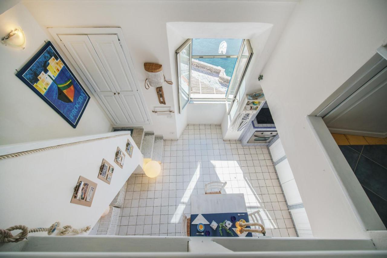 Corricella Sea Window - Gioia Apartments photo