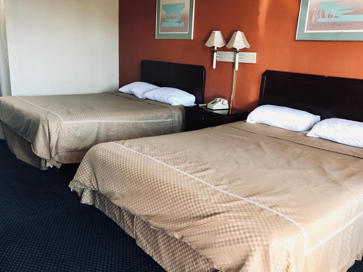 Executive Inn — photo 19
