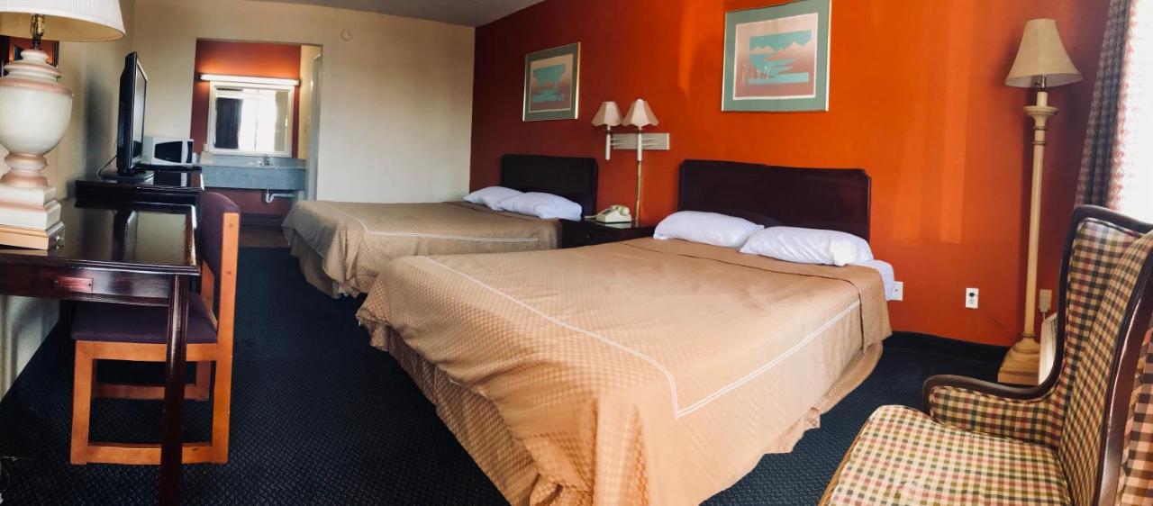 Executive Inn — photo 20