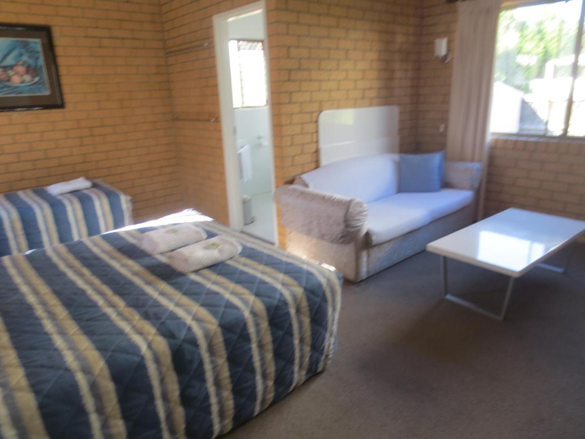 Aspley Pioneer Motel photo