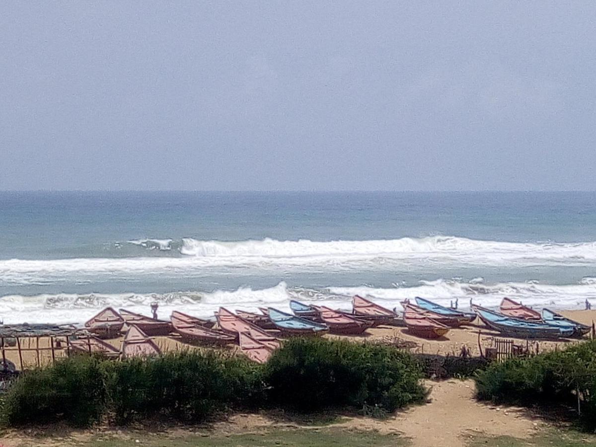 Beach: NIRMAN beach homestay