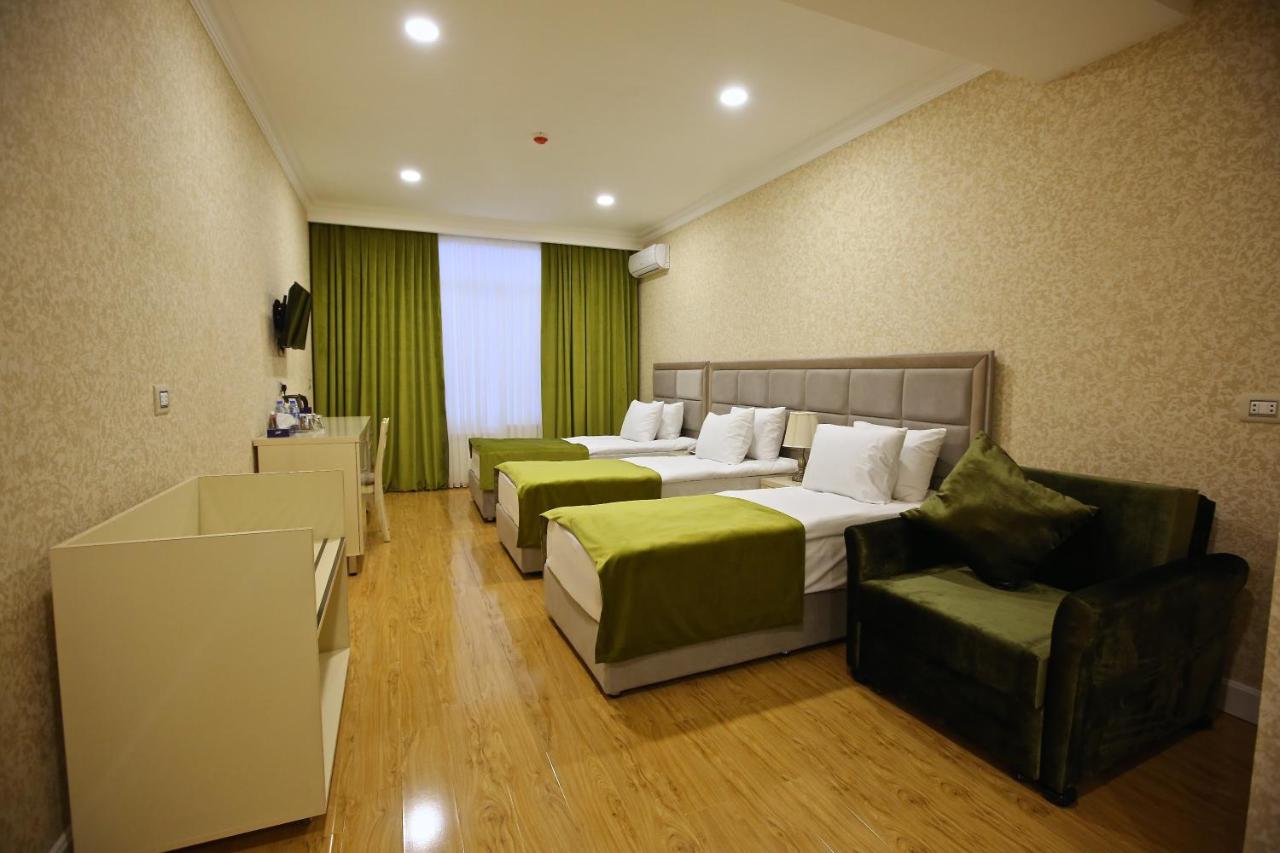 Rusel Hotel photo