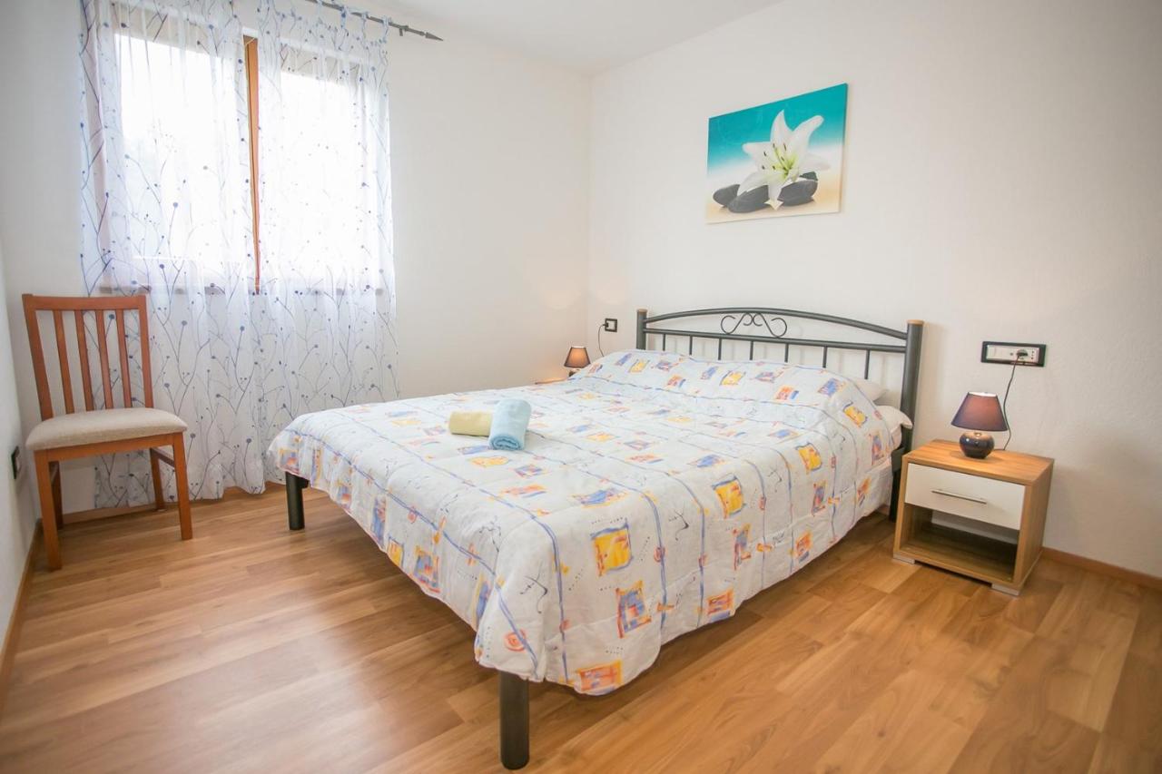 Pleasant Villa Valmonida with Pool, Sauna, Gym and BBQ photo