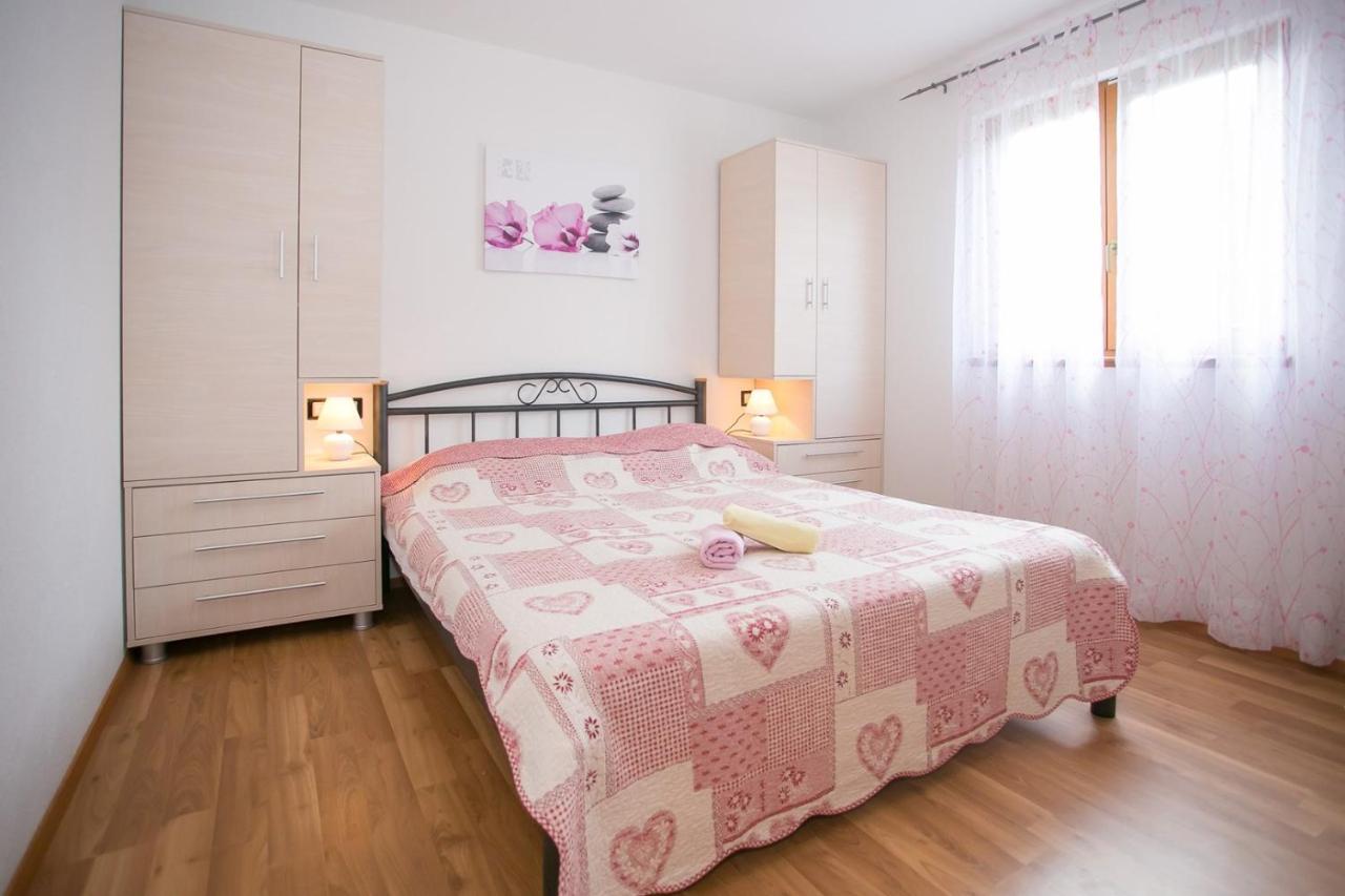 Pleasant Villa Valmonida with Pool, Sauna, Gym and BBQ photo