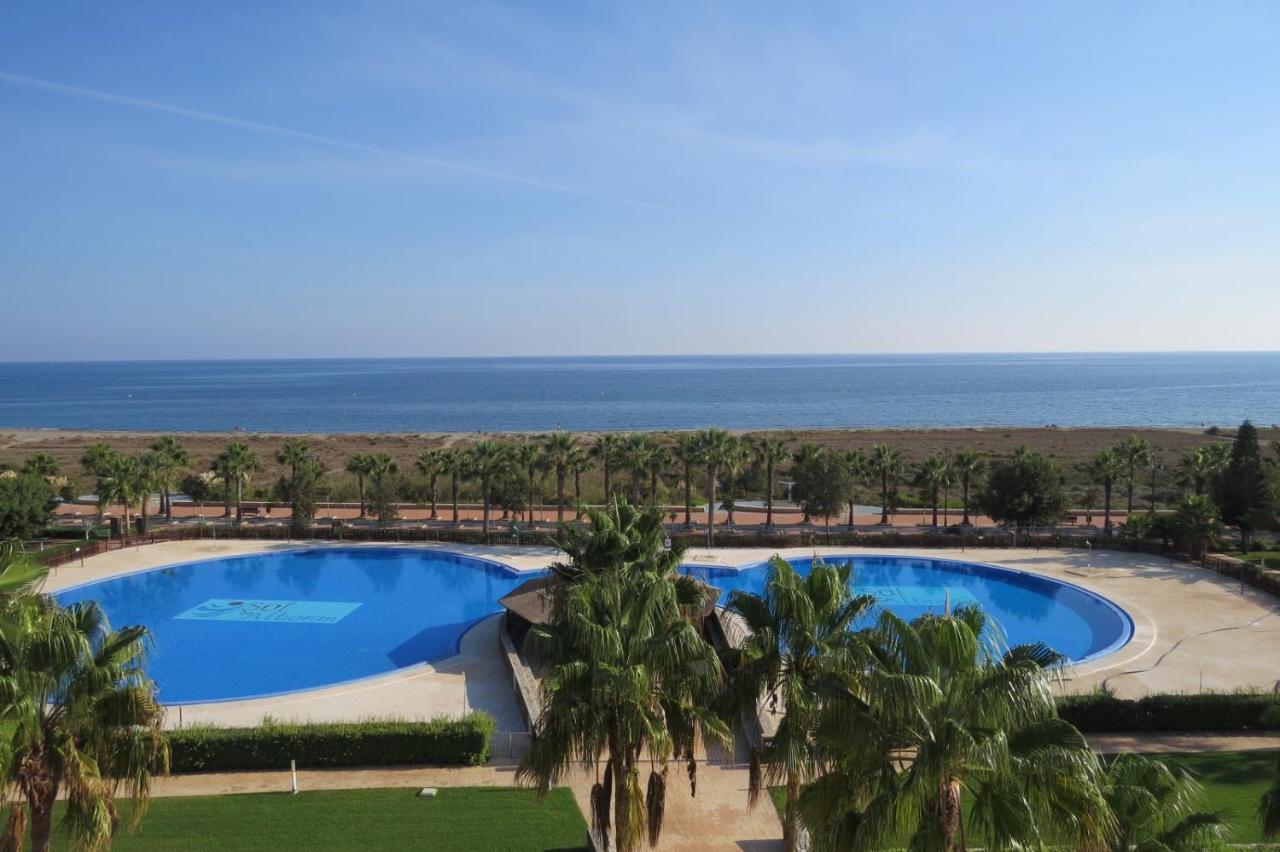 Apartment Ático frente al mar, Almerimar, Spain - Booking.com