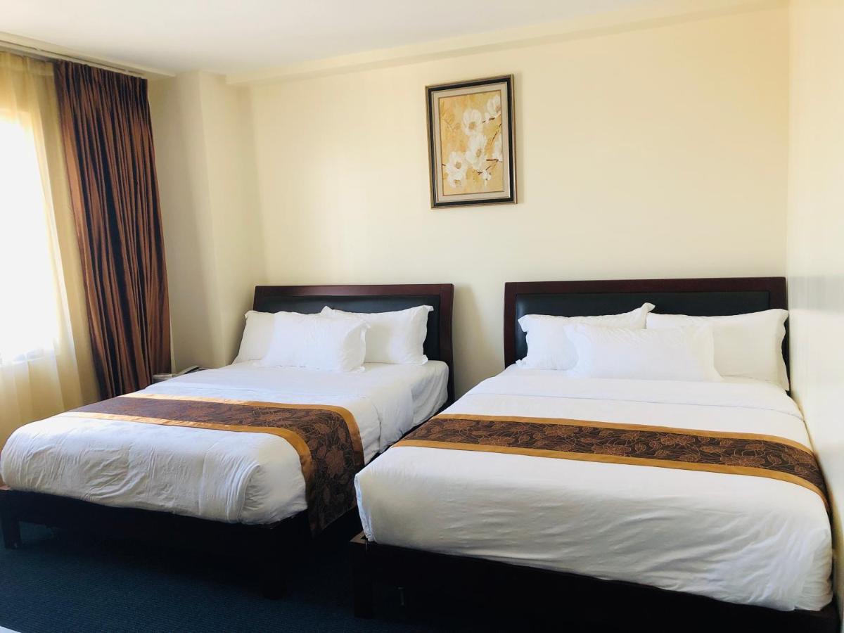 John Hotel — photo 11