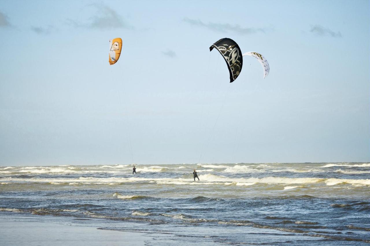 Beachhotel Zandvoort by Center Parcs photo