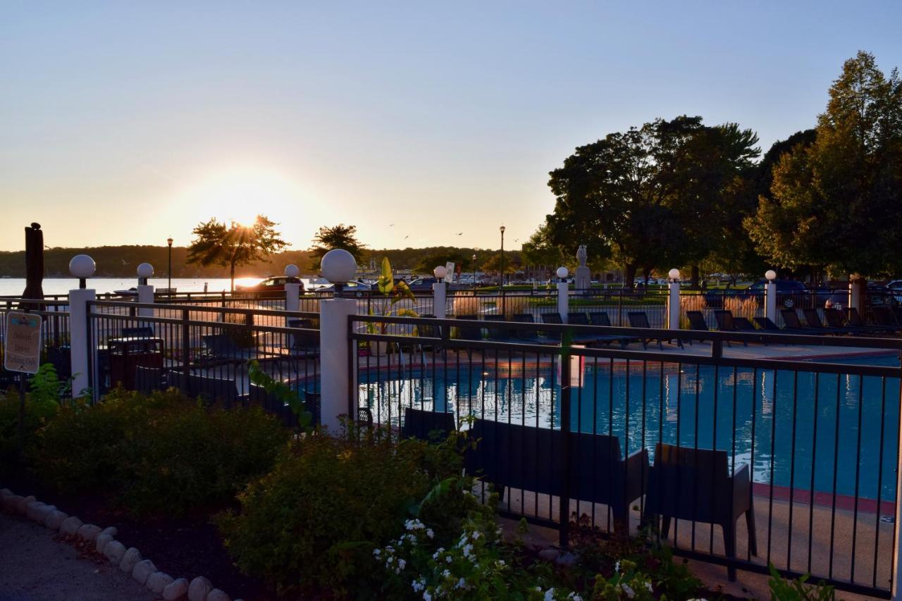 Harbor Shores on Lake Geneva — photo 10