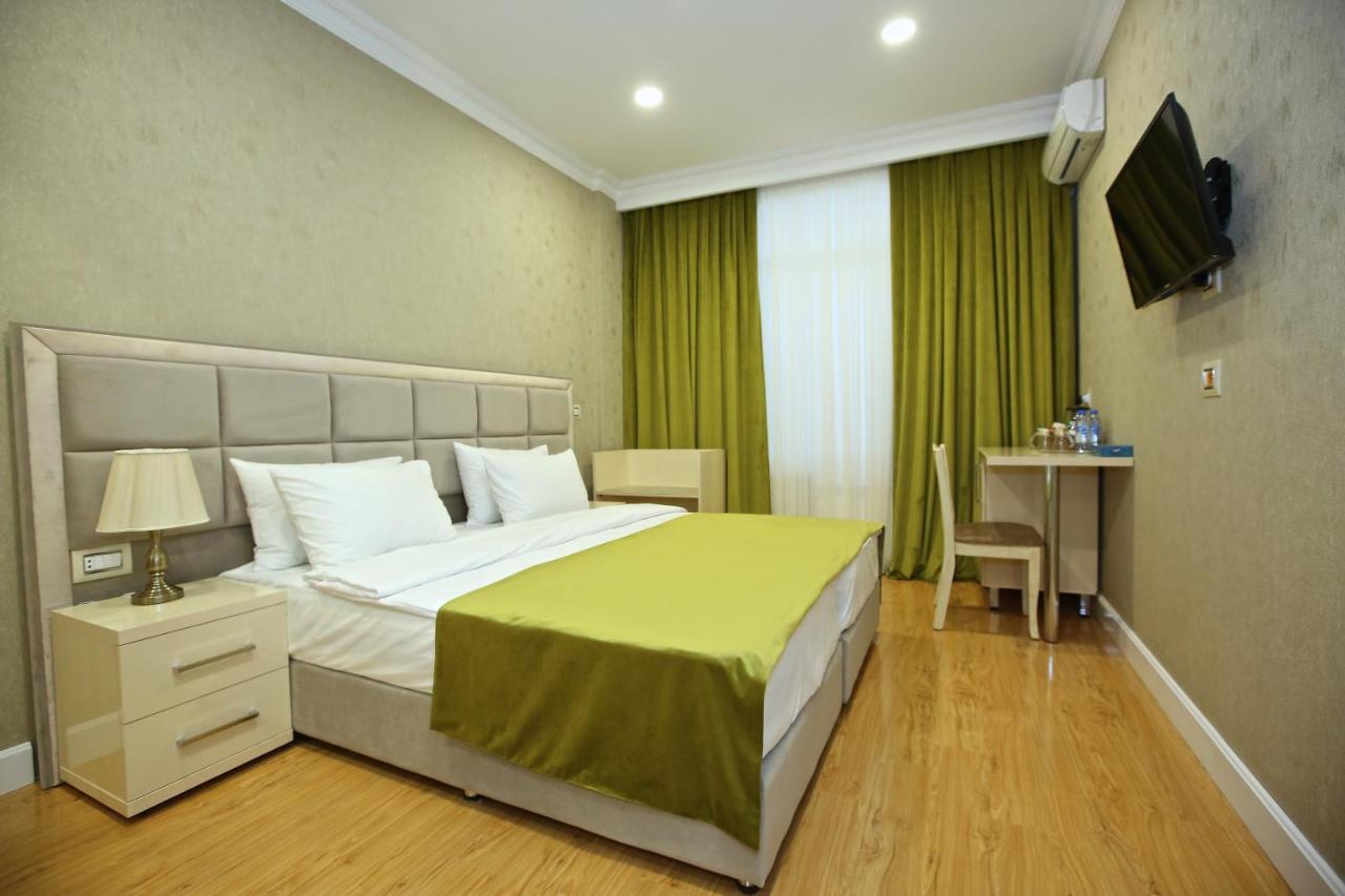 Rusel Hotel photo