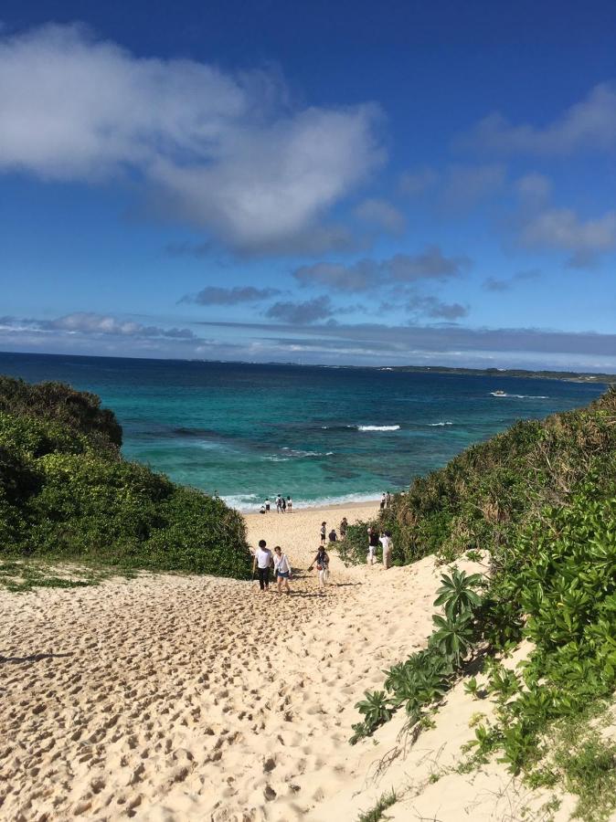 Beach: Y' RISE TO HOTEL Miyakojima