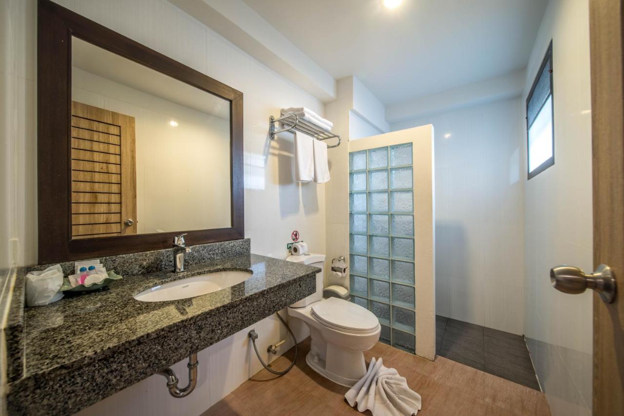 Kamala Beachfront Apartment - 3