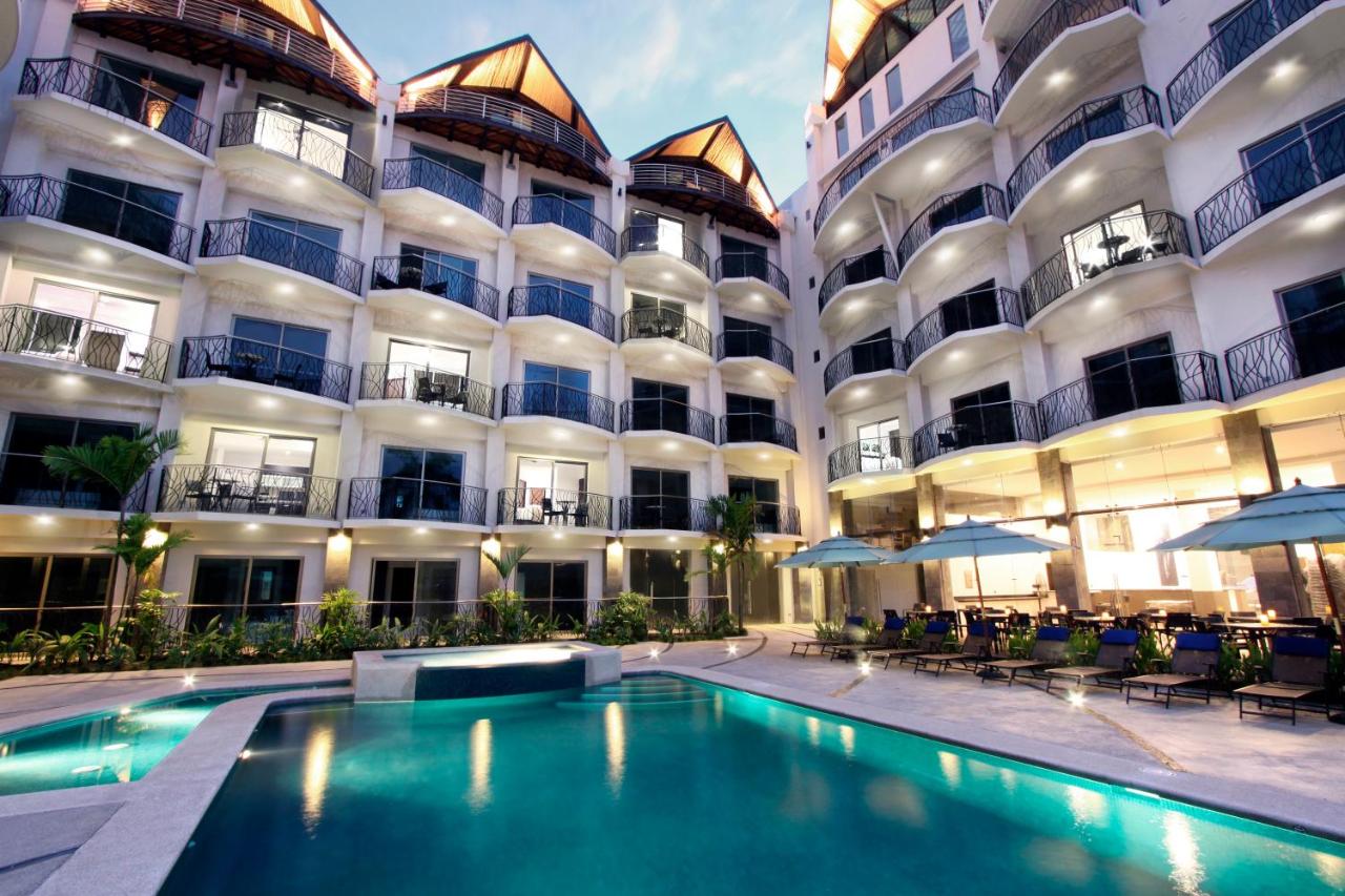 PACIFIC SUITES Boutique Hotel and Bistro photo