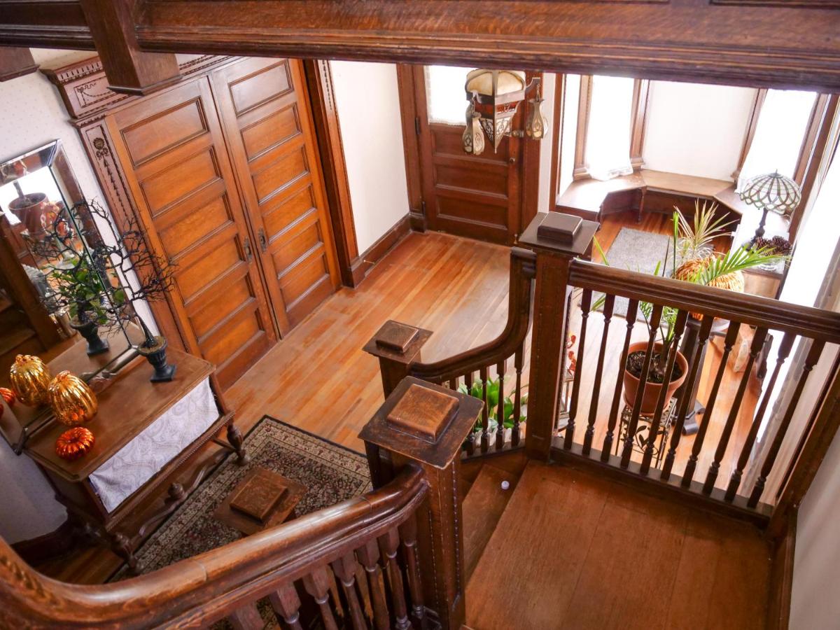 Shadowcrest Guest House — photo 4