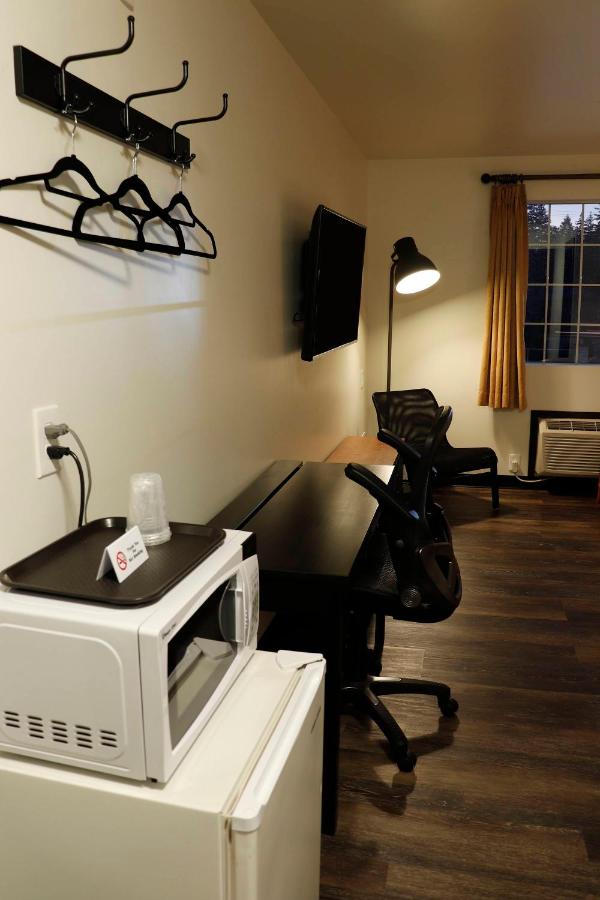 Best Lynnwood Inn — photo 11
