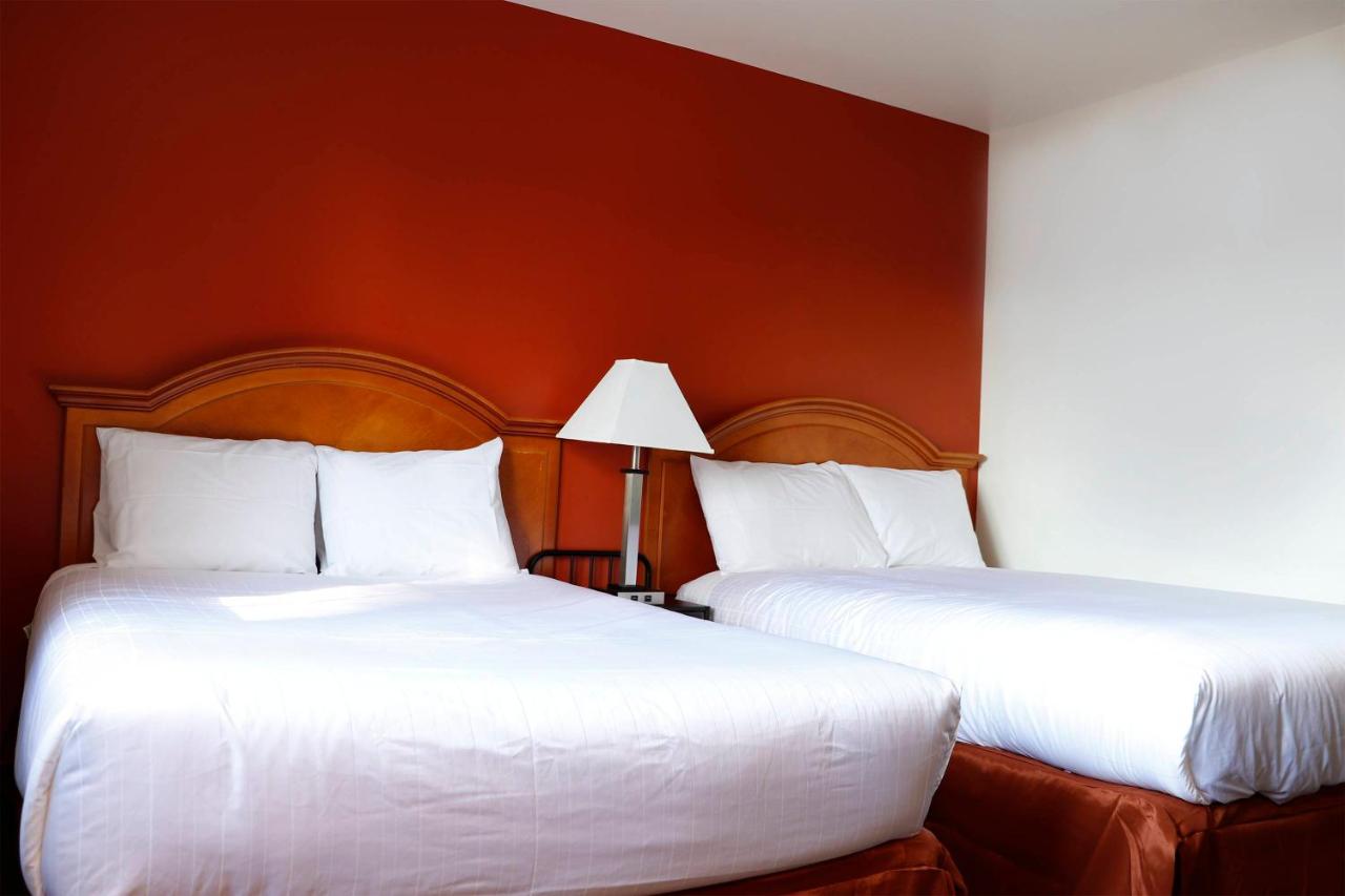 Best Lynnwood Inn — photo 21